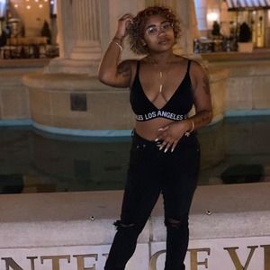 Meet your Posher, Ericka